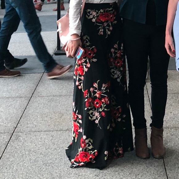 Soprano Dresses & Skirts - Nordstrom Floral Maxi Skirt Size XS